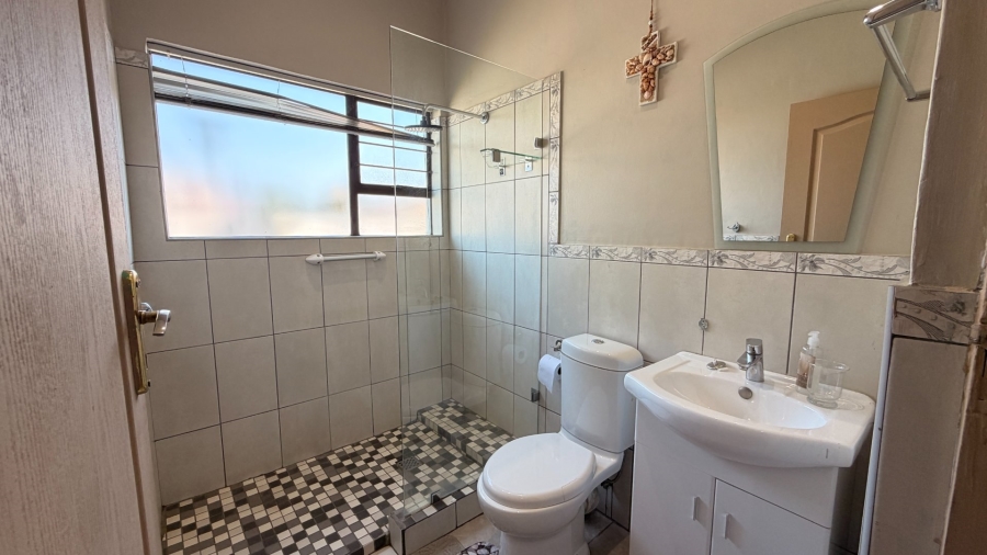 3 Bedroom Property for Sale in Grimbeeck Park North West
